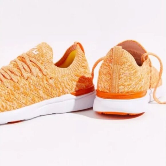 Free People APL × Techloom Wave Sneakers In Orange Slice SZ 10 LIKE NEW! - Picture 3 of 11